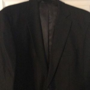 Black 2-button sportscoat
